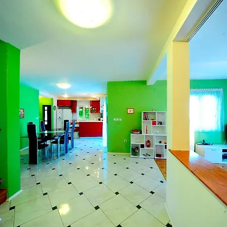 With Pool, Supetar, Island Brac Villa *